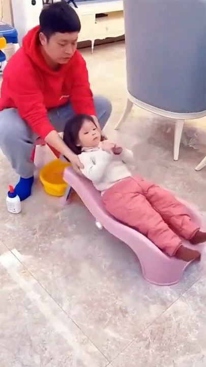 BABY_SHORT_VIDEO_#shorts#baby#subscribe#shortsfunnycute#viral#funny #shortsbaby