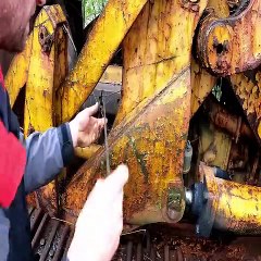 Great to bring that old CAT Dozer back to life after 37 years