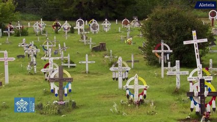 Il Papa incontra delle popolazioni indigene a Maskwacis