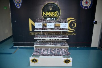 UYUŞTURUCU HAPI KARGOLARKEN YAKALANDI; 'SUÇ OLDUĞUNU BİLMİYORDUM' DEDİ