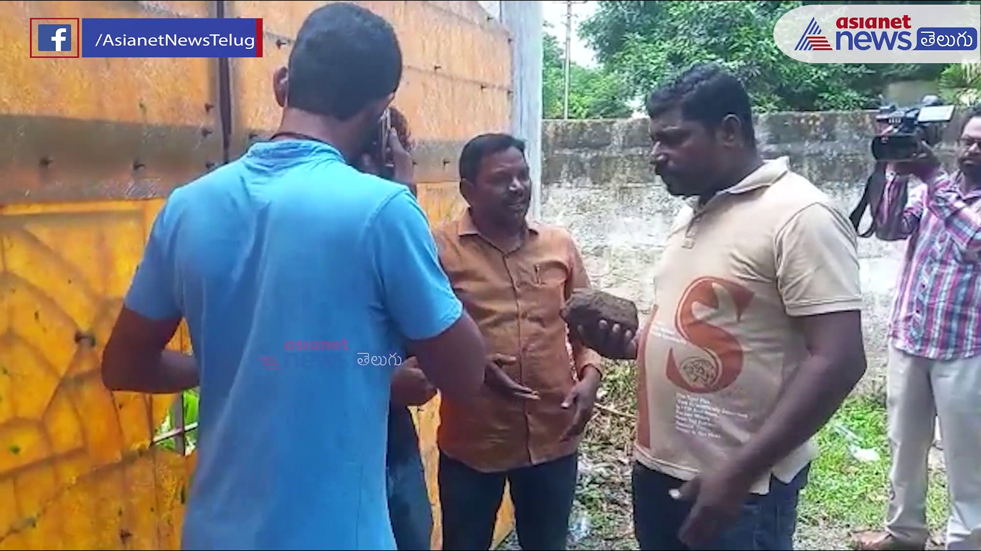 కాకినాడలో హైడ్రామా... కెఎ పాల్ కాన్వాయ్ కార్లు నిర్భంధం