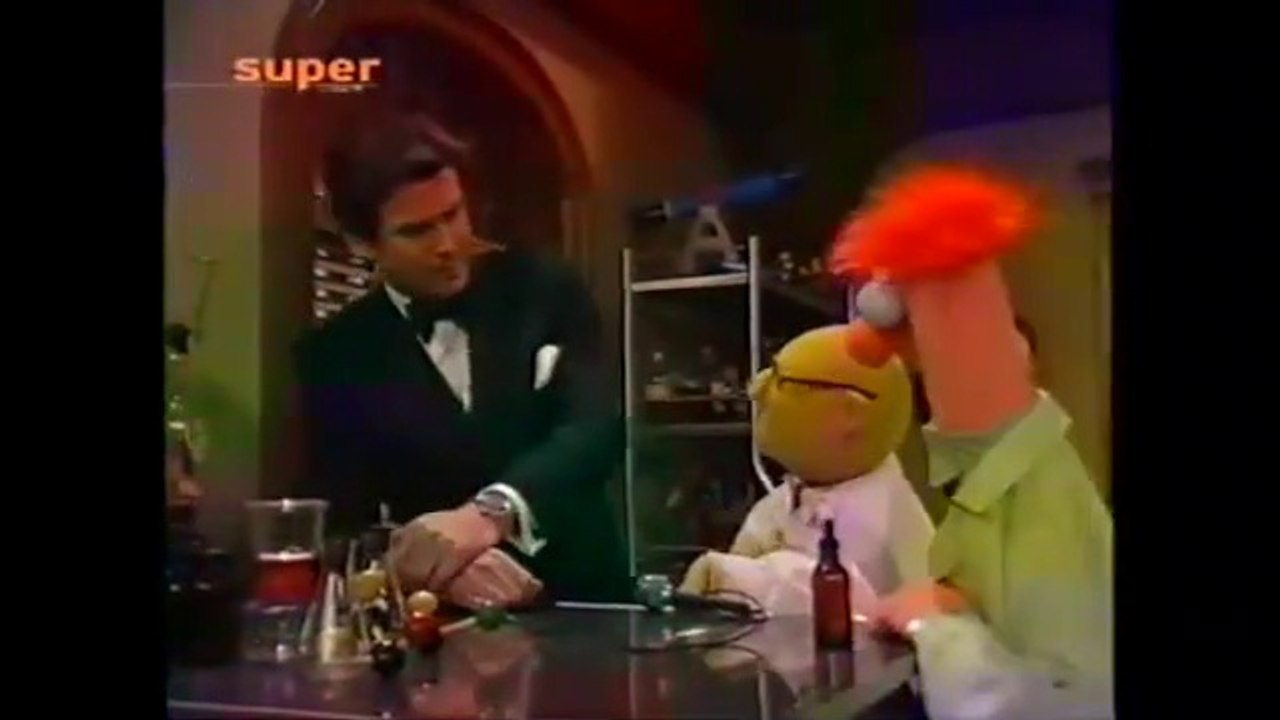 Muppets Tonight-Pierce Brosnan (Deutsch)
