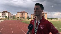 Balkan şampiyonu milli atlet Ali Demir, yeni başarılar için yoğun çalışıyor