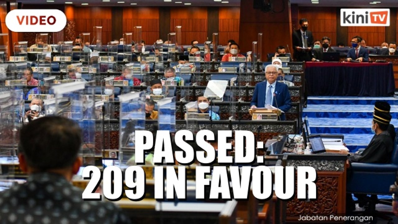 'Anti-hopping' law passed, 209 MPs vote in favour