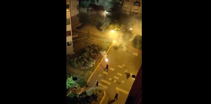 Paris : Des affrontements au mortier d'artifice inquiètent les riverains