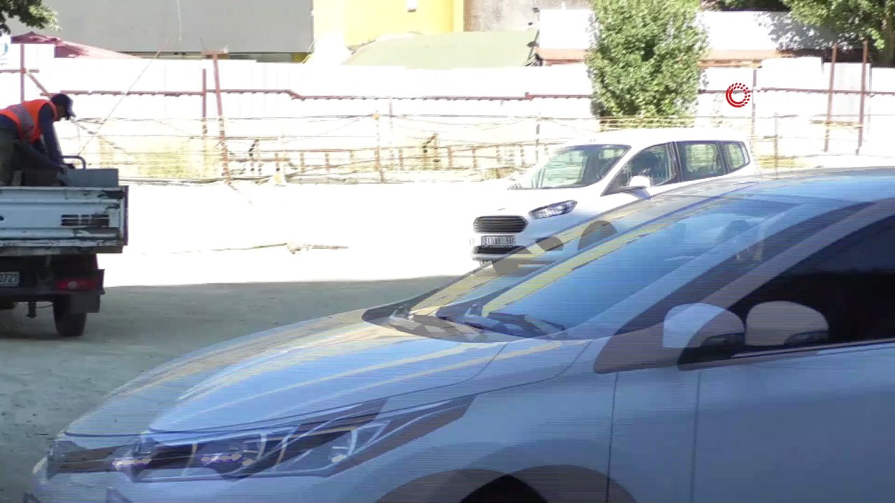 4 yıldır bir inşaatı doğrultamadı! İBB’ye isyan sürüyor: Neyim var neyim yok kaybettim