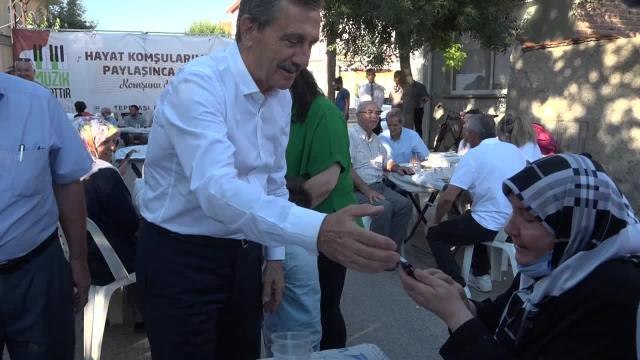 Tepebaşı Belediye Başkanı Ataç, Vatandaşlarla Bir Araya Geldi