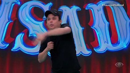 Emerson Ceará apresenta histórias de família em stand-up