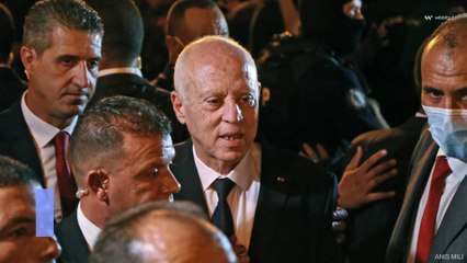 Tunisie : quels sont les enjeux de la nouvelle Constitution adoptée par Kais Saied ?