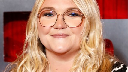 VOICI :  ""Je l’ai pris par le col" : Lola Dubini raconte son coup de sang après une attaque sur son physique