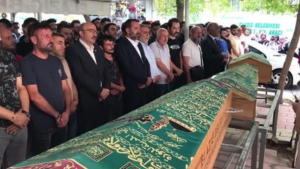 Kazada ölen baba, oğul ve amca son yolculuğuna uğurlandı