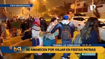 Por feriado largo: Cientos de personas pugnan por viajar a provincias