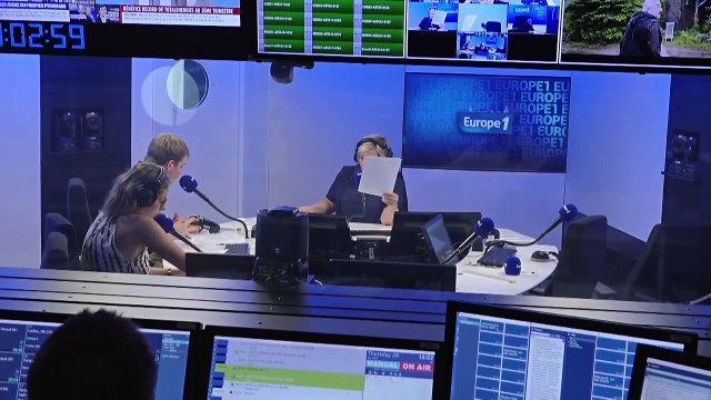 Emmanuel Macron reçoit Mohammed ben Salmane à l'Élysée