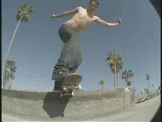 Le' Bitchen Rad VIdeo de Skateboarding