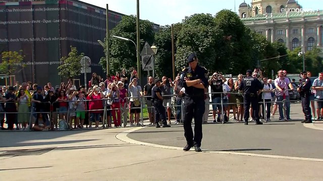 Орбан и Нехаммер критикуют Брюссель