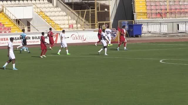 Boluspor, hazırlık maçında Eyüpspor ile 2-2 berabere kaldı