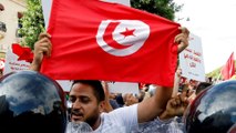 ما وراء الخبر ـ هل يمكن تحديد الموقف الأميركي من الأزمة التونسية؟