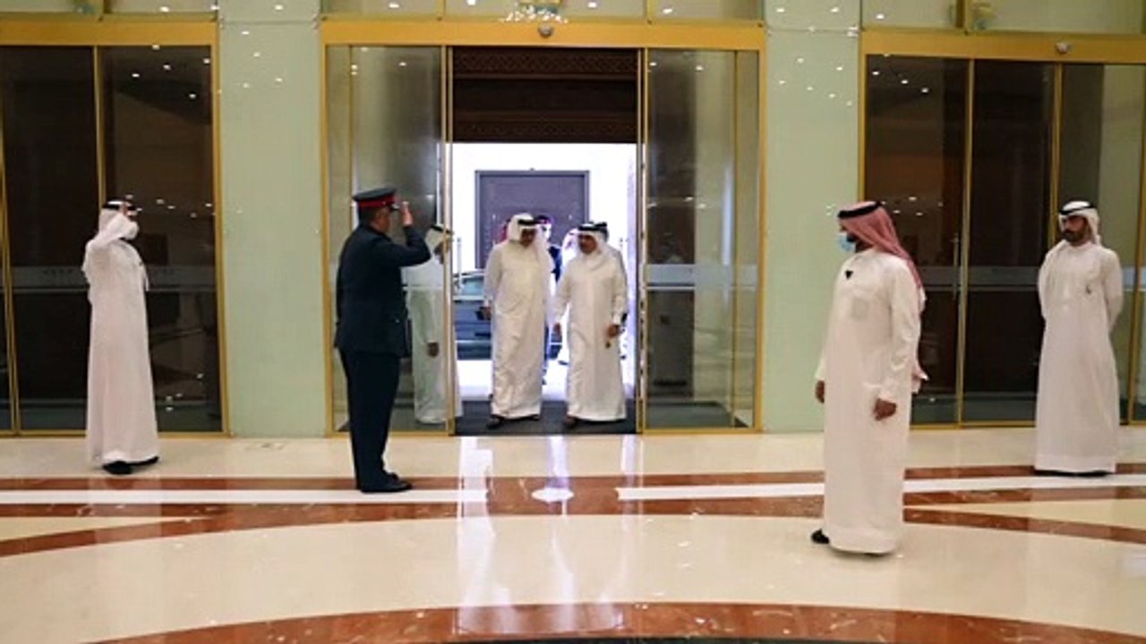 وزير الداخلية يترأس ورشة عمل محور "الأداء الحكومي والتحول الرقمي" والتي تُعقد ضمن ورش عمل التطلعات المستقبلية