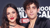 Olivia Rodrigo & Joshua Bassett Pose & Smile Together As They Reunite At ‘HSMTMTS’ Premiere