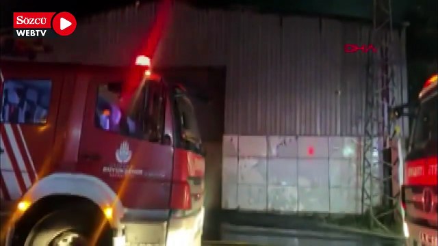 İstanbul'da geri dönüşüm tesisinde büyük yangın