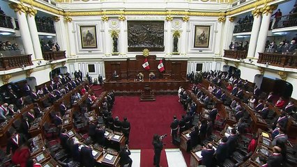 Castillo defiende su gestión y denuncia campaña en Perú para destituirlo