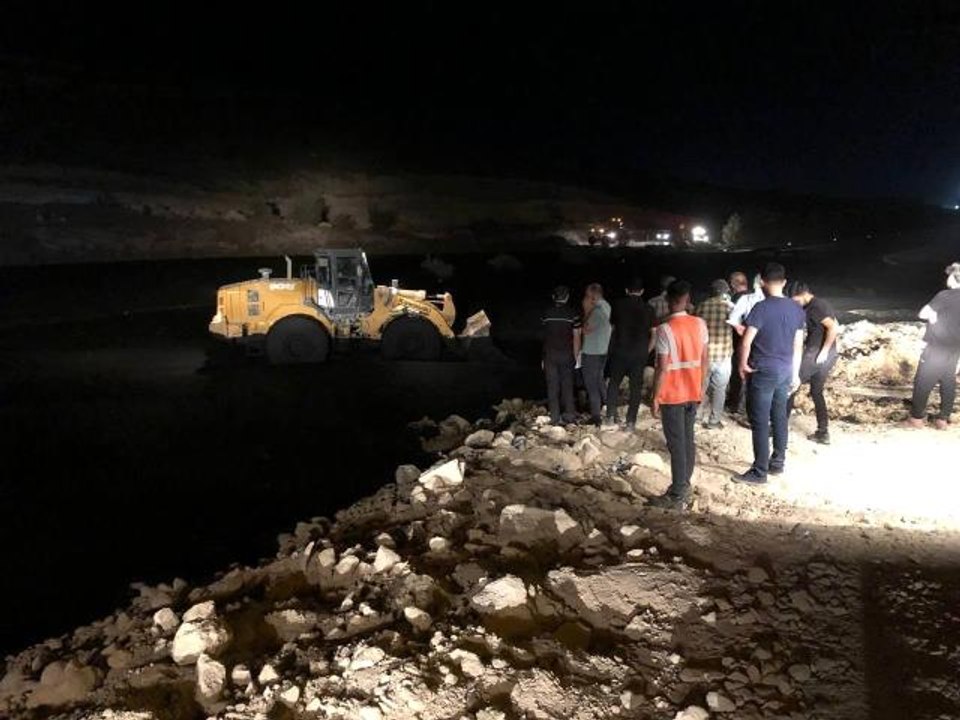 TAG Otoyolu'nda atık temizleme çalışmaları yoğunlaştırıldı