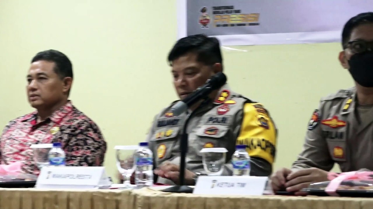 Divisi Humas Polri Gelar FGD Kontra Radikalime Teroris dengan Tema "Teroris Musuh kita Bersama"