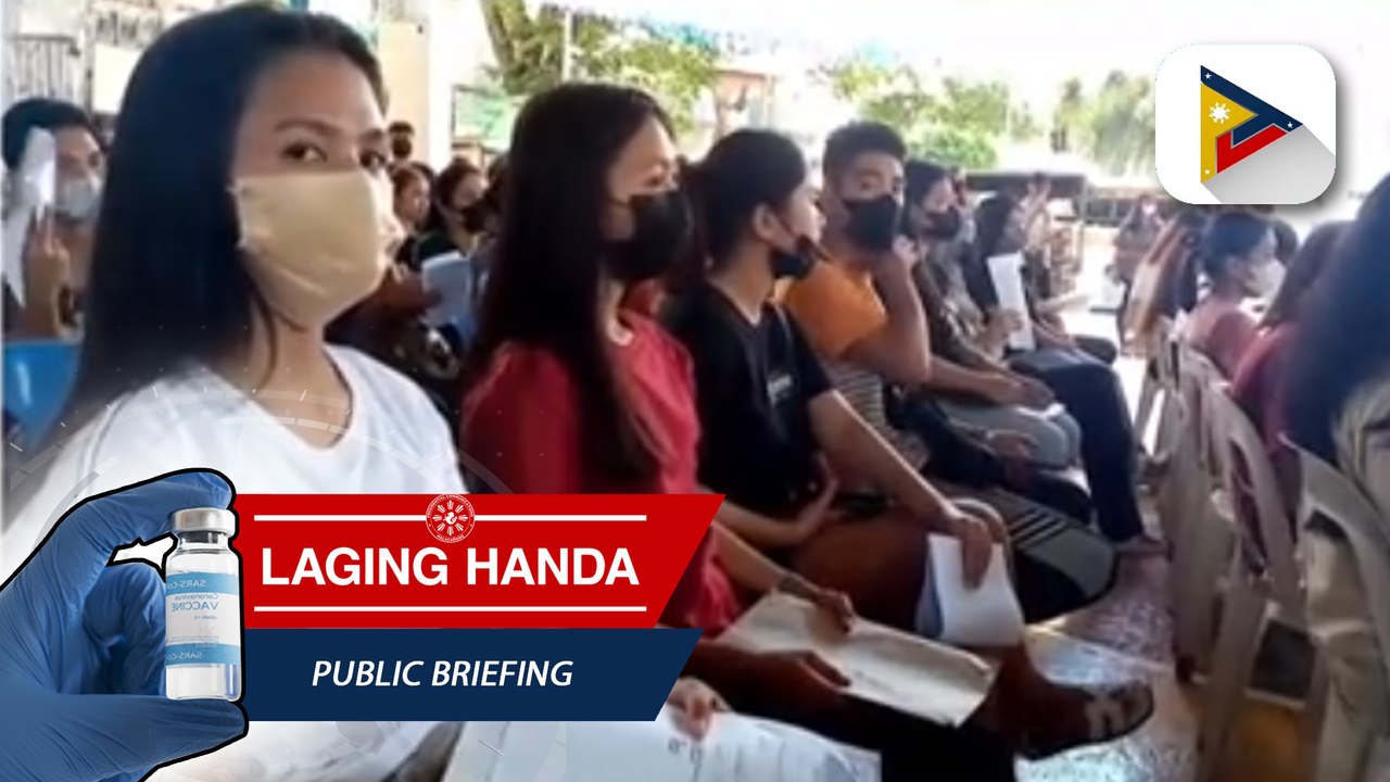 Mga residente ng Siniloan, Laguna, hinatiran ng tulong ng outreach team ni Sen. Go
