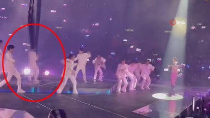 Konser sırasında dev ekran dansçıların üzerine düştü