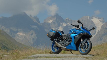 The Italian-French Alps welcome the Suzuki GSX-S1000GT Experience