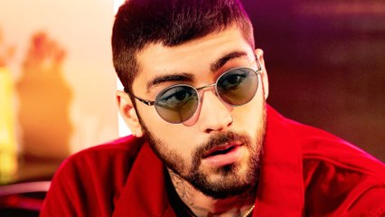 Zayn Malik Shows His New Look And Tattoos In A Stunning Selfie