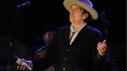 VOICI : Bob Dylan accusé d'agression sexuelle : la plainte contre le chanteur finalement abandonnée