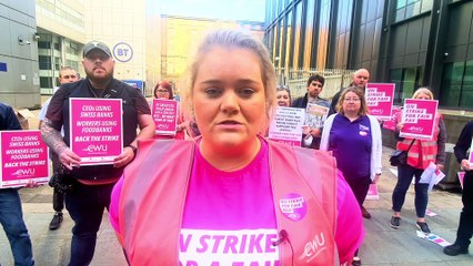 BT workers on the picket linein Glasgow