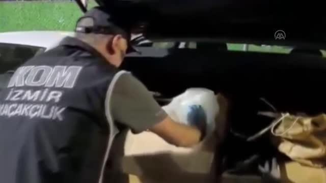 Osmanlı dönemlerine ait olduğu değerlendirilen çok sayıda tarihi eser ele geçirildi