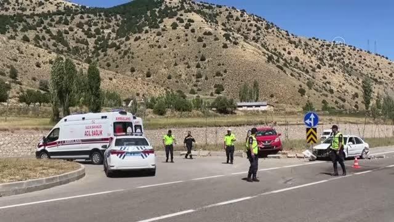 Son dakika haberleri | Trafik kazalarında 4 kişi yaralandı