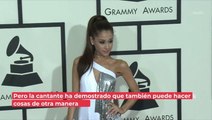 ¡Al natural y bebiendo una taza de café! Ariana Grande se muestra en casa sin maquillaje