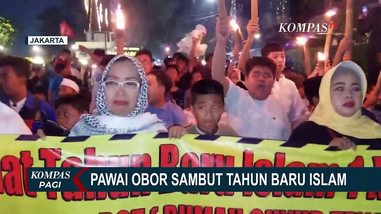 Sambut 1 Muharam, Warga Tanah Abang Gelar Pawai Obor di Kawasan Citayam Fashion Week