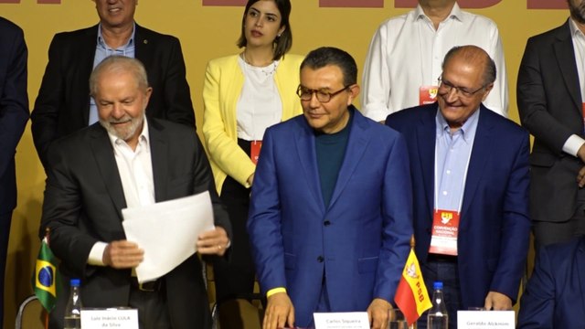 Lula convoca a los brasileños a llevar su indignación a las urnas