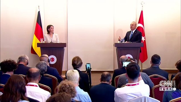 Bakan Çavuşoğlu'ndan Alman Bakana 'Kavala' tepkisi: Türkiye aleyhine kullanıyorsunuz!