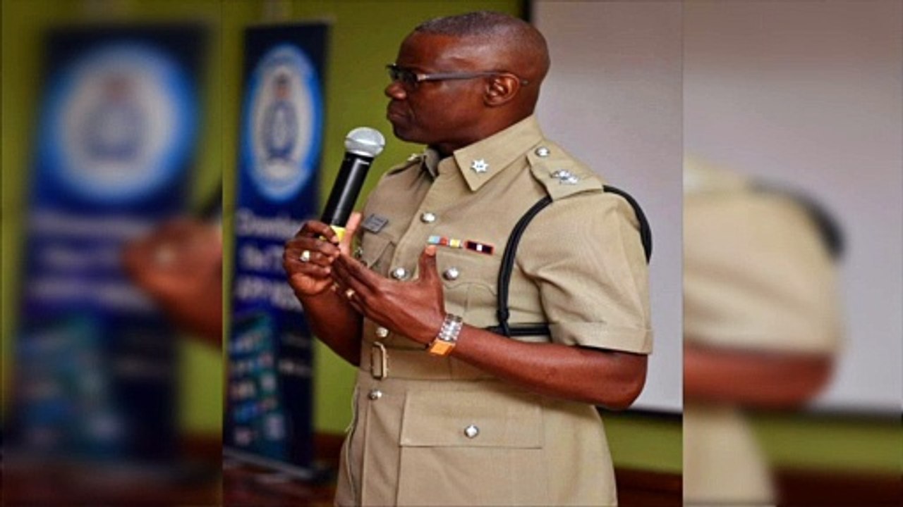 POLICE LONG WEEKEND