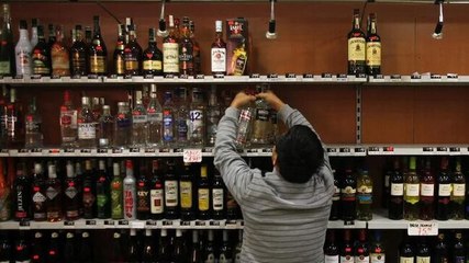 Delhi govt to revert to old liquor policy, to be implemented for next 6 months  | Watch