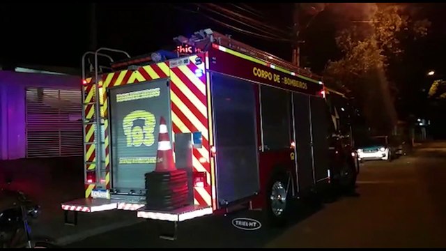 Bombeiros são acionados para conter vazamento de gás em edifício no centro