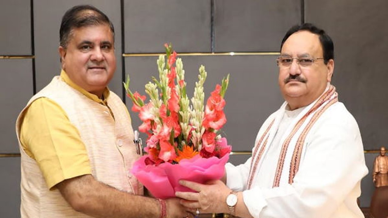 उत्तराखंड में भाजपा ने पूर्व विधायक महेंद्र भट्ट को सौंपी प्रदेश अध्यक्ष की कुर्सी