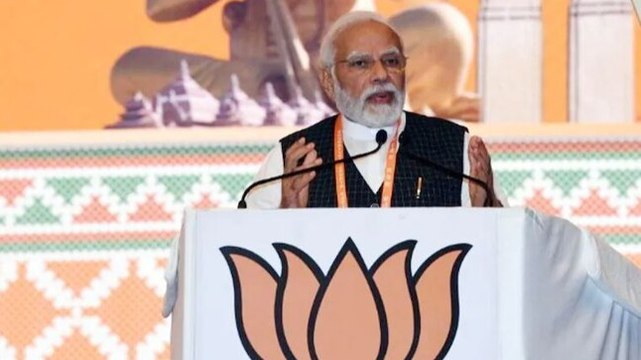 PM Modi reiterates freebie jibe at Delhi govt over free electricity