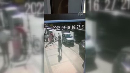 Bağış kumbarasını çalan şüpheli yakalandı