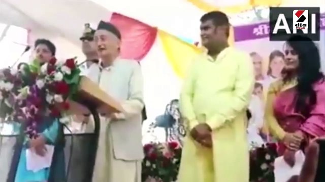 વિવાદનો મધપૂડો છેડાયો । મહારાષ્ટ્રમાં ગુજરાતીઓના થયા વખાણ, ગરમાયું રાજકારણ