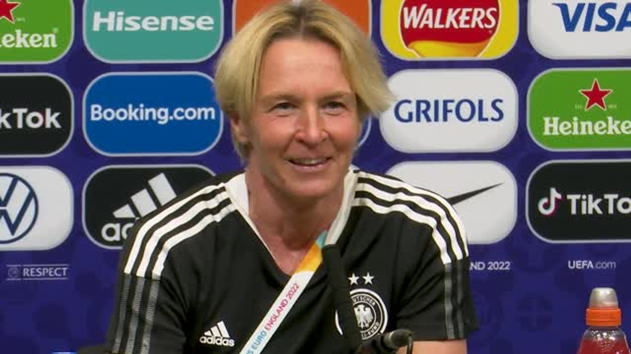 Voss-Tecklenburg vor Finale: 'Wollen mutig sein'