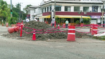 Zanja abierta en la avenida Prisciliano Sánchez | CPS Noticias Puerto Vallarta