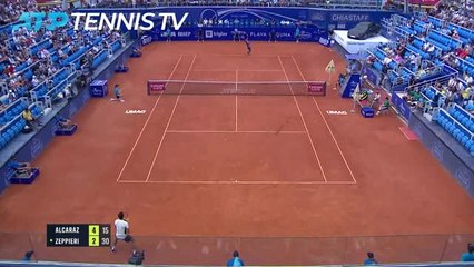 Umag - Alcaraz en finale avec difficulté