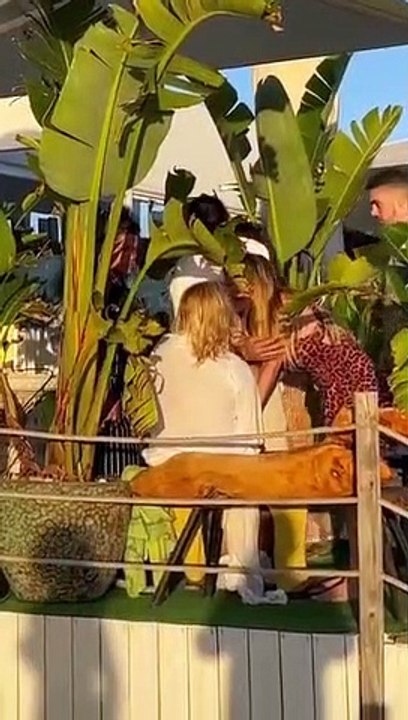 Giovanna Ewbank discute com mulher em Portugal: "Racista nojenta", diz a atriz